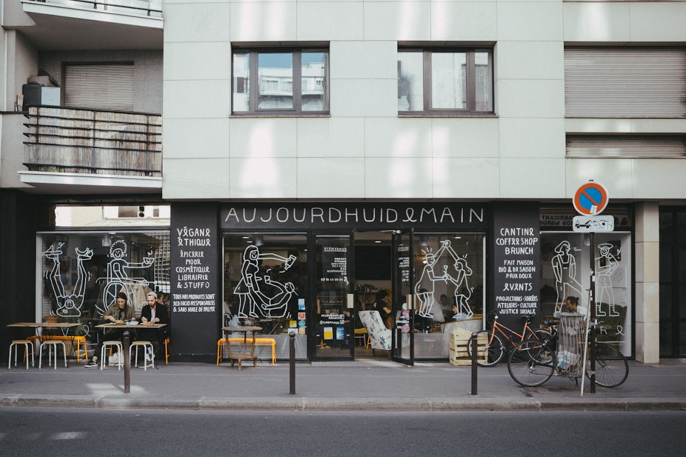Aujourd'hui Demain — Friperie, Restaurant in 75011