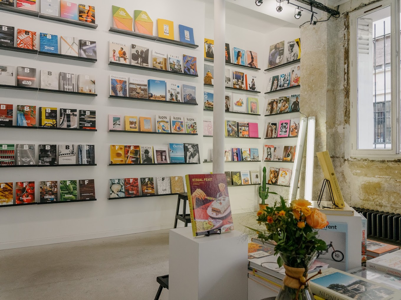 Bonjour Jacob — Cafés, Livres in 75010